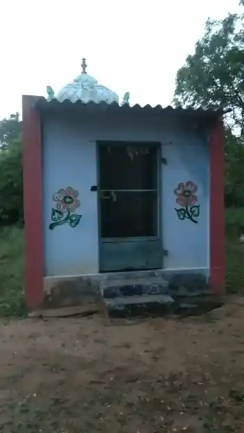 Arulmigu Karupurayar Temple, Anikadavu - 642120 அருள்மிகு கருப்பராயர் திருக்கோயில், Anikadavu - 642120, Tiruppur - Ancient Temple Architecture and History Image 2