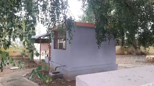 Arulmigu Karupurayasamy Temple, Pannimadai - 641107 அருள்மிகு கருப்பராயசுவாமி திருக்கோயில், Pannimadai - 641107, Coimbatore - Ancient Temple Architecture and History Image 2