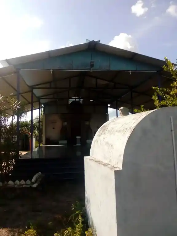 Arulmigu Karutthaperiyan Temple, Aayingudi - 614801