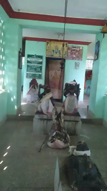 Arulmigu Karuvelamman Temple, O.Siruvayal - 630208 அருள்மிகு கருவேலியம்மன் திருக்கோயில், O.Siruvayal - 630208, Sivagangai - Ancient Temple Architecture and History Image 2