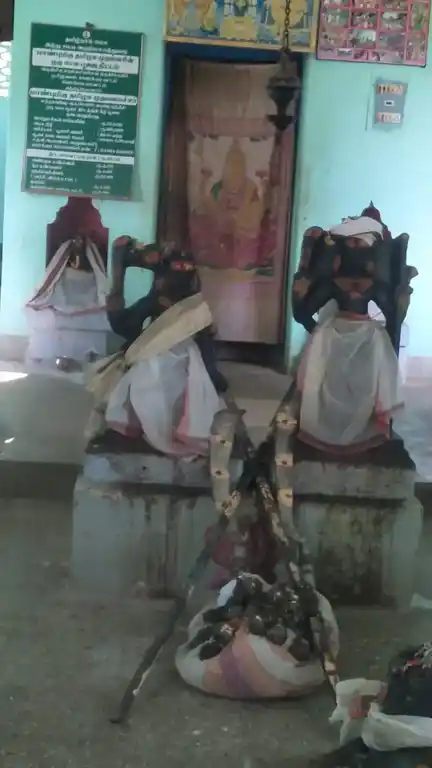 Arulmigu Karuvelamman Temple, O.Siruvayal - 630208 அருள்மிகு கருவேலியம்மன் திருக்கோயில், O.Siruvayal - 630208, Sivagangai - Ancient Temple Architecture and History Image 5