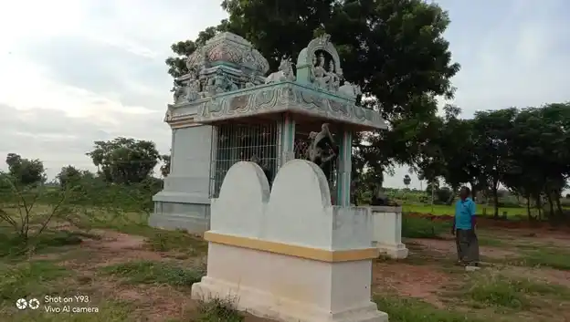 Arulmigu Karuvudaiya Ayyanar Temple, Kadiyavayal - 630554 அருள்மிகு கருவுடைய அய்யனார் திருக்கோயில், Kadiyavayal - 630554, Sivagangai - Ancient Temple Architecture and History Image 3