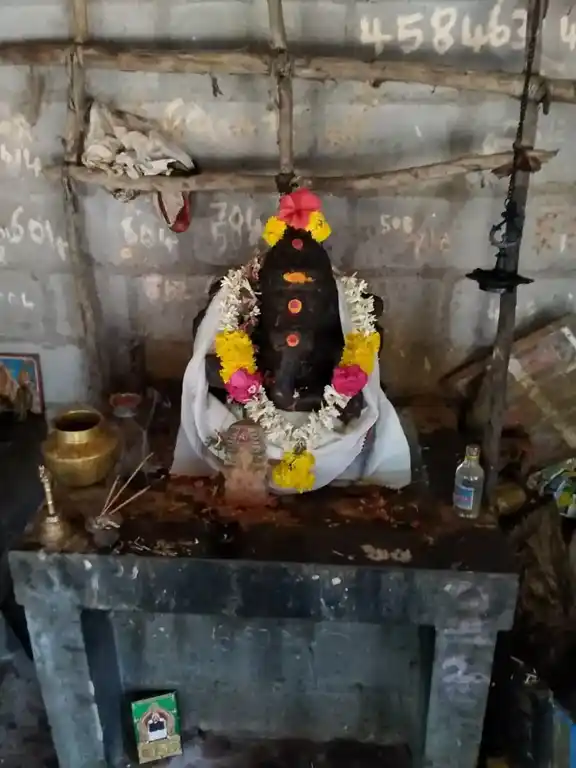 Arulmigu Kasangkulam Pillaiyar Temple, Kattayangkadu - 614803 அருள்மிகு காங்குளம் பிலூளையார் திருக்கோயில், Kattayangkadu - 614803, Thanjavur - Ancient Temple Architecture and History Image 4