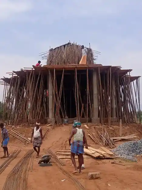 Arulmigu Kashthooripatty Perumal Temple, Palaviduthi - 621311 அருள்மிகு கஸ்தூரிப்பட்டி பெருமாள் திருக்கோயில், Palaviduthi - 621311, Karur - Ancient Temple Architecture and History Image 3