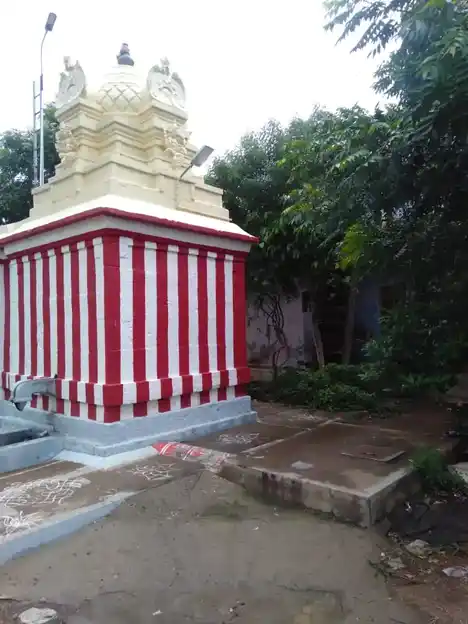 Arulmigu Kasi Vishvanathar Vishalakshi Amman Temple, Vallioor - 627117 Arulmigu Kasi Vishvanathar Vishalakshi Amman Temple, Vallioor - 627117, Tirunelveli - Ancient Temple Architecture and History Image 4