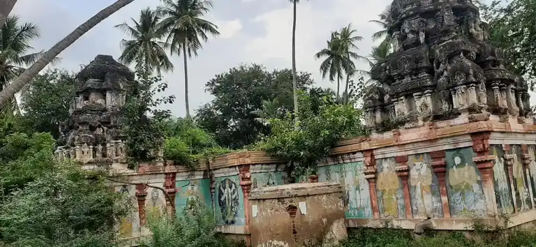 Arulmigu Kasi Vishwanatha Swamy Temple, Irumbadi - 625205 அருள்மிகு காசிவிஸ்வநாத சுவாமி திருக்கோயில், Irumbadi - 625205, Madurai - Ancient Temple Architecture and History Image 4