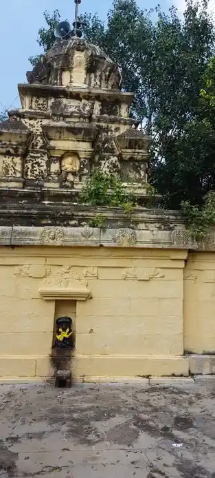 Arulmigu Kasi Vishwanathar Temple, Periyapodinatham - 632520 அருள்மிகு காசிவிஸ்வநாதர் திருக்கோயில், பெரியபோடிநத்தம் - 632520, Vellore - Ancient Temple Architecture and History Image 19