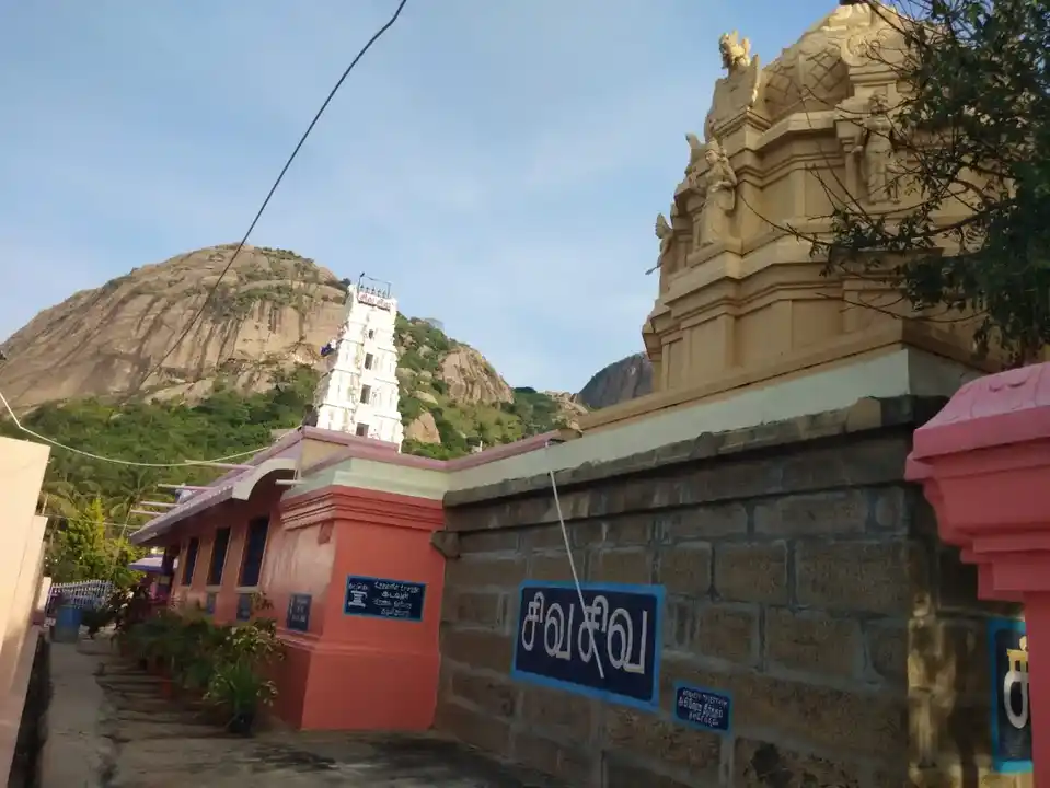 Arulmigu Kasi Vishwanathar Temple, Shoolagiri - 635117 அருள்மிகு காசி விஸ்வநாதசாமி திருக்கோயில், Shoolagiri - 635117, Krishnagiri - Ancient Temple Architecture and History Image 3