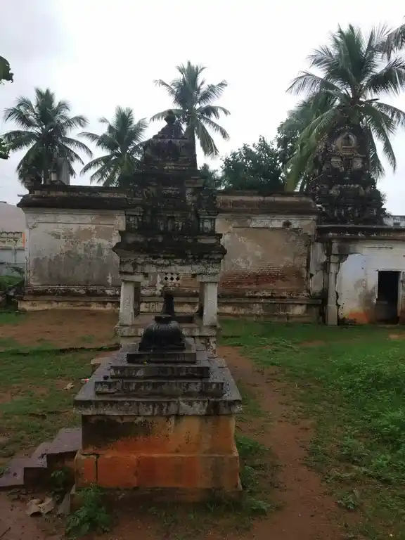 Arulmigu Kasi Vishwanathar Temple, Vannankulam - 632301 அருள்மிகு காசிவிஸ்வநாதர் திருக்கோயில், Vannankulam - 632301, Tiruvannamalai - Ancient Temple Architecture and History Image 5