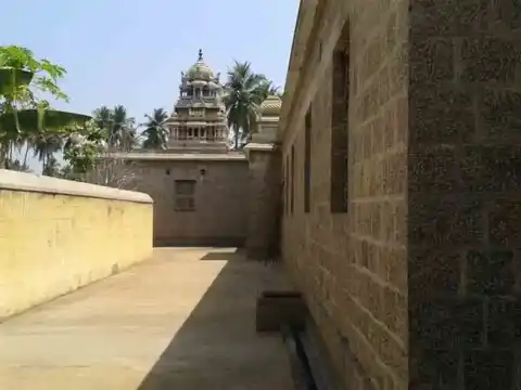 Arulmigu Kasi Viswanathaswamy Temple, Kasipalayam, Gobichettaipalayam - 638454 அருள்மிகு காசிவிஸ்வநாதசுவாமி திருக்கோயில், Kasipalayam, Gobichettaipalayam - 638454, Erode - Ancient Temple Architecture and History Image 3