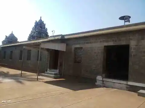 Arulmigu Kasi Viswanathaswamy Temple, Kasipalayam, Gobichettaipalayam - 638454 அருள்மிகு காசிவிஸ்வநாதசுவாமி திருக்கோயில், Kasipalayam, Gobichettaipalayam - 638454, Erode - Ancient Temple Architecture and History Image 5