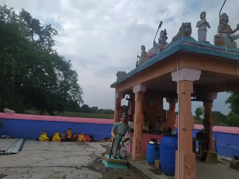 Arulmigu Kasimuniyanar Temple, Elumur, Elumur - 621115 அருள்மிகு காசிமுனியனார் திருக்கோயில், Elumur, Elumur - 621115, Perambalur - Ancient Temple Architecture and History Image 2