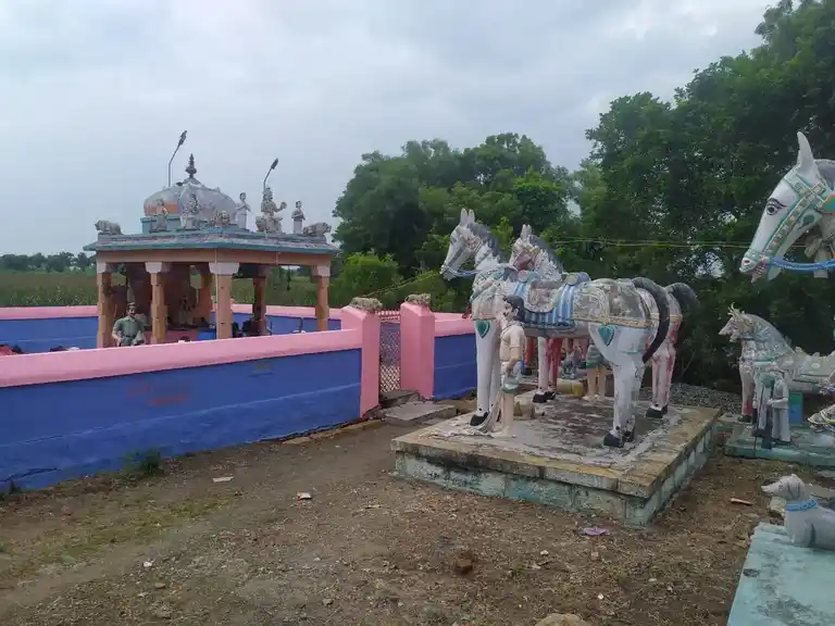 Arulmigu Kasimuniyanar Temple, Elumur, Elumur - 621115 அருள்மிகு காசிமுனியனார் திருக்கோயில், Elumur, Elumur - 621115, Perambalur - Ancient Temple Architecture and History Image 4