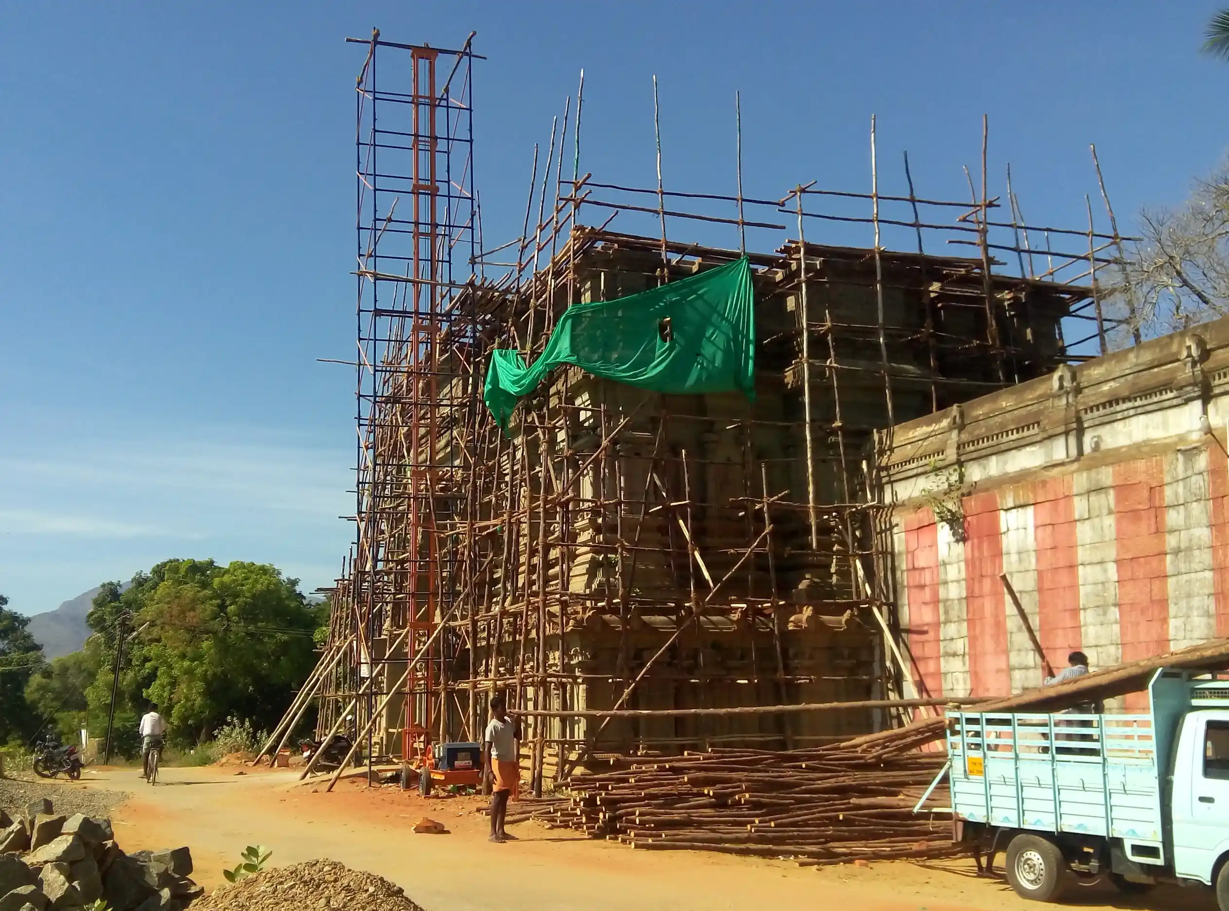 Arulmigu Kasinathaswamy Temple, Ambasamudram - 627401 அருள்மிகு காசிநாதசுவாமி திருக்கோயில், Ambasamudram - 627401, Tirunelveli - Ancient Temple Architecture and History Image 16