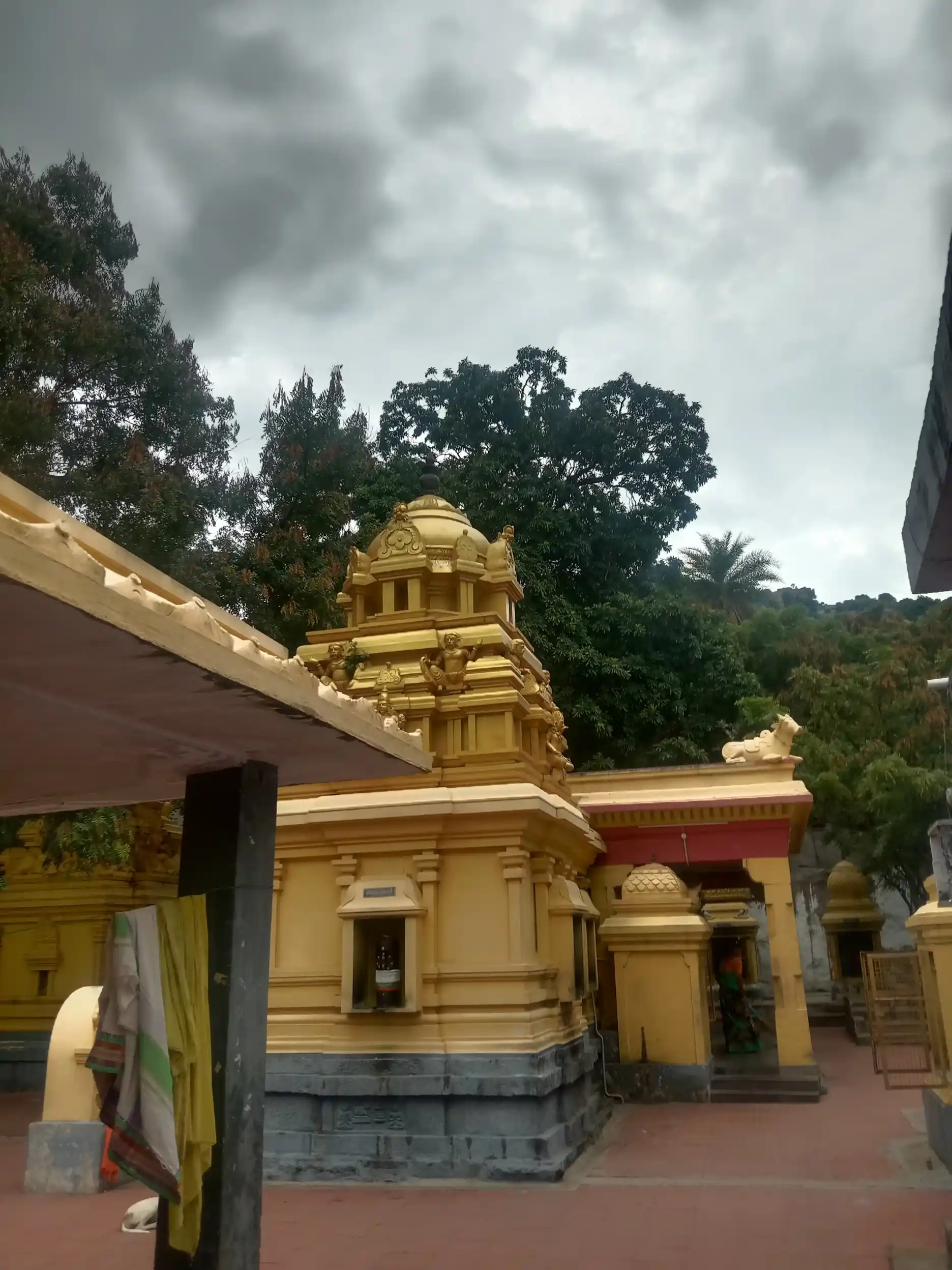 Arulmigu Kasivishvanatha Swami Temple, Ammanakuttai - 632001 அருள்மிகு காசிவிஸ்வநாதர்சவாமி திருக்கோயில், அம்மணாங்குட்டை - 632001, Vellore - Ancient Temple Architecture and History Image 4