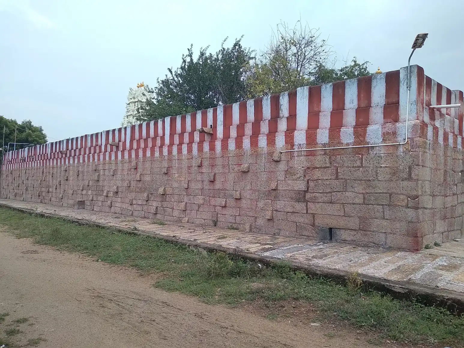 Arulmigu Kasivishvanatha Swamy Temple, Sathiram Sevalpatti., Sathiram Sevalpatti. - 626102 அருள்மிகு காசி விஸ்வநாத சுவாமி திருக்கோயில், சத்திரம்செவல்பட்டி, சத்திரம்செவல்பட்டி கிராமம் - 626102, Virudhunagar - Ancient Temple Architecture and History Image 3