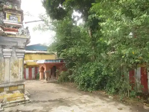 Arulmigu Kasivishvanathar Temple, Valangaiman, Valangaiman - 612804 அருள்மிகு காசிவிஸ்வநாதர் திருக்கோயில், Valangaiman, Valangaiman - 612804, Thiruvarur - Ancient Temple Architecture and History Image 17