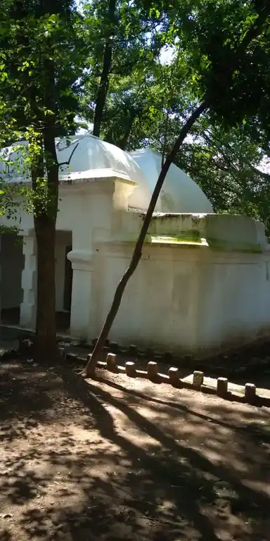 Arulmigu Kasivishwanathar Temple, Bodinaiyakkanur - 625513 அருள்மிகு காசிவிஸ்வநாதர் திருக்கோயில், Bodinaiyakkanur - 625513, Theni - Ancient Temple Architecture and History Image 3