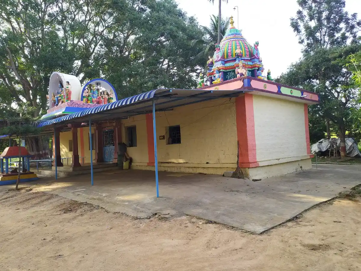 Arulmigu Kasivisuwanathar Temple, Kalugondapalli - 635114 Temple