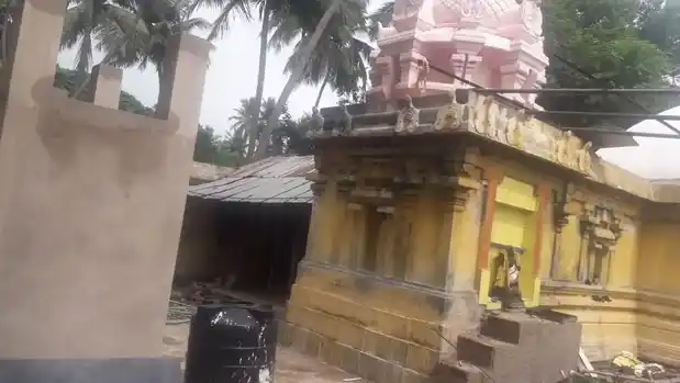 Arulmigu Kasivisvanatha Swamy Temple, Aaduthurai - 612101 அருள்மிகு விசாலாட்சி சமேத காசி விஸ்வநாத சுவாமி திருக்கோயில், Aaduthurai - 612101, Thanjavur - Ancient Temple Architecture and History Image 5