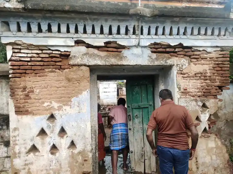 Arulmigu Kasivisvanathar Temple, Ayilam - 632509 அருள்மிகு காசிவஸ்நாதர் திருக்கோயில், ஆயிலம் - 632509, Ranipet - Ancient Temple Architecture and History Image 9