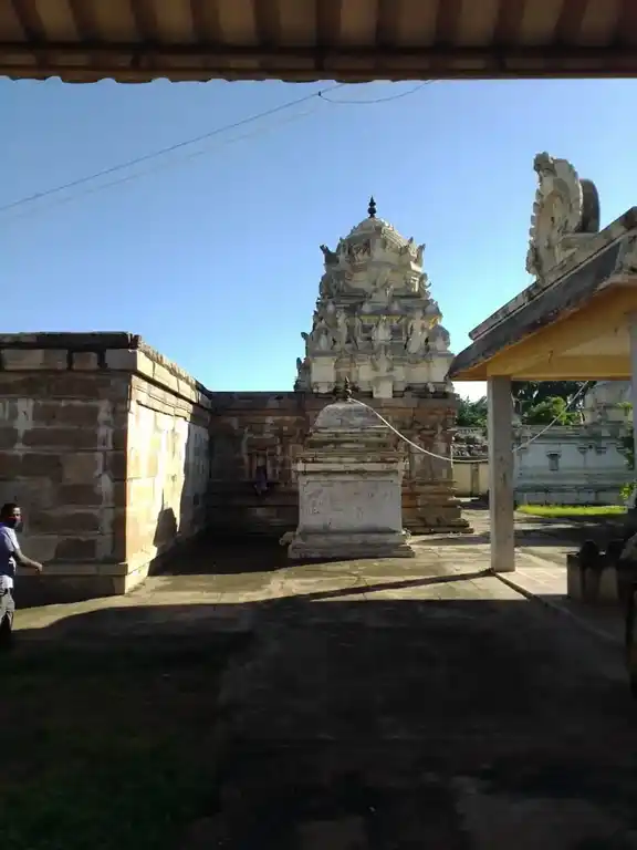 Arulmigu Kasivisvanathar Temple, Semmedu - 607106 அருள்மிகு காசி விஸ்வநாதர் திருக்கோயில், செம்மேடு - 607106, Cuddalore - Ancient Temple Architecture and History Image 6