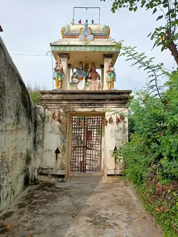 Arulmigu Kasiviswanadhar Temple, Manaloorpettai - 605754