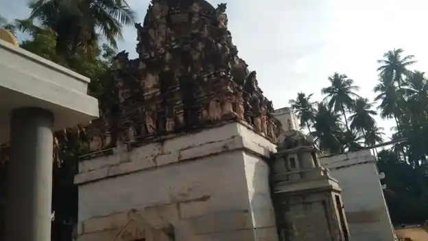 Arulmigu Kasiviswanathar Temple, Devaraya Samutharam - 638181 அருள்மிகு காசி விஸ்வநாதர் திருக்கோயில், Devaraya Samutharam - 638181, Namakkal - Ancient Temple Architecture and History Image 7