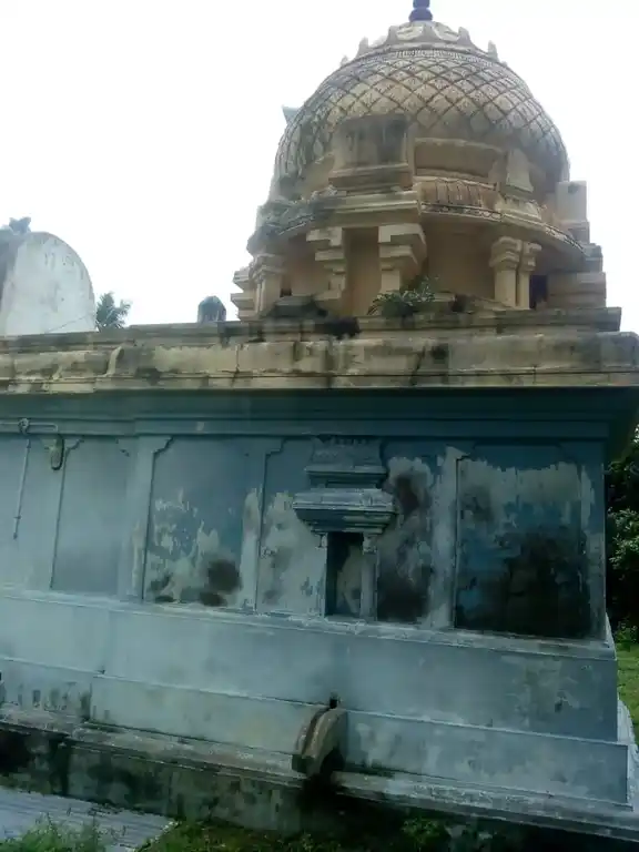 Arulmigu Kasiviswanathar Temple, Thiruvarnganullr - 612604 அருள்மிகு காசிவிஸ்வநாதசுவாமி திருக்கோயில், Thiruvarnganullr - 612604, Thiruvarur - Ancient Temple Architecture and History Image 4