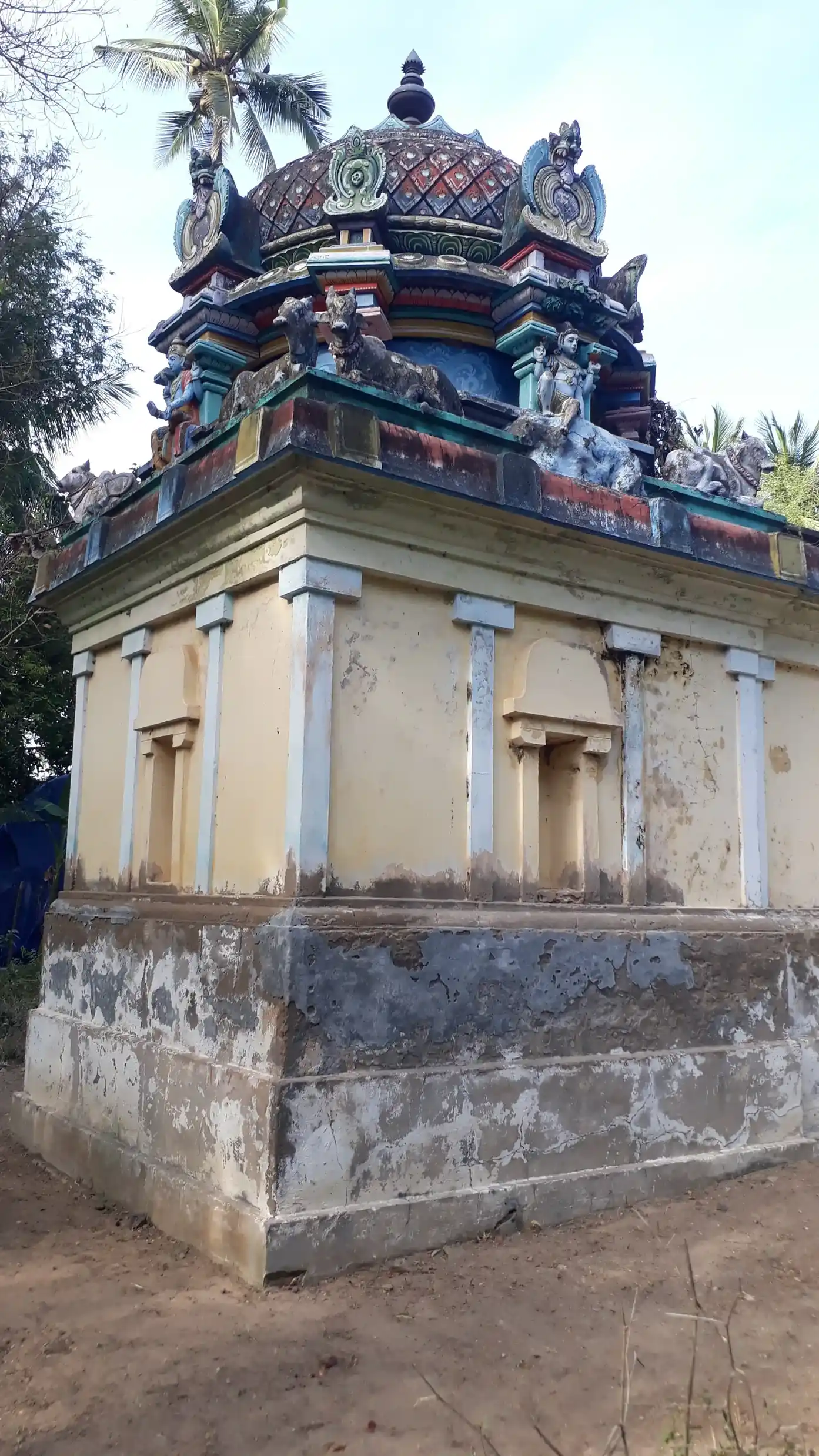 Arulmigu Kasiviswanathar Temple, Vaigal - 612201 அருள்மிகு காசிவிஸ்வநாதசுவாமி திருக்கோயில், Vaigal - 612201, Mayiladuthurai - Ancient Temple Architecture and History Image 3