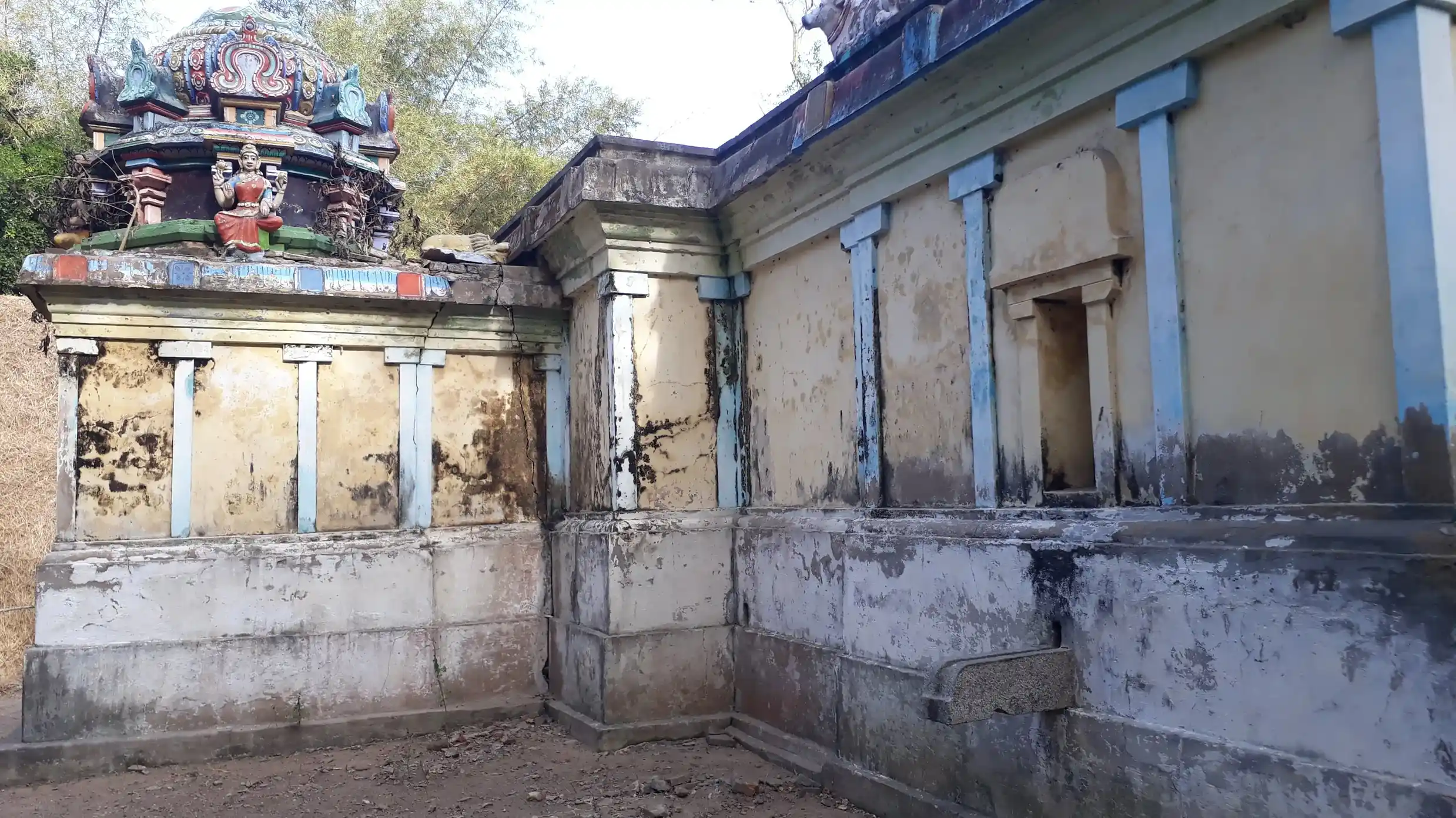 Arulmigu Kasiviswanathar Temple, Vaigal - 612201 அருள்மிகு காசிவிஸ்வநாதசுவாமி திருக்கோயில், Vaigal - 612201, Mayiladuthurai - Ancient Temple Architecture and History Image 4