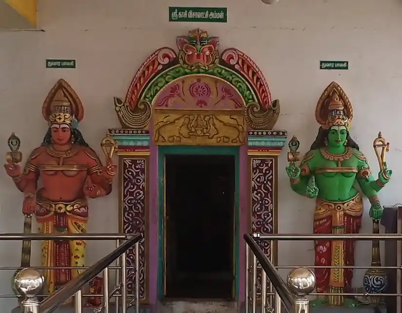 Arulmigu Kasiviswanathaswamy Temple, Athoor - 624701 அருள்மிகு காசிவிஸ்வநாதசுவாமி திருக்கோயில், Athoor - 624701, Dindigul - Ancient Temple Architecture and History Image 2