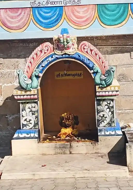 Arulmigu Kasiviswanathaswamy Temple, Athoor - 624701 அருள்மிகு காசிவிஸ்வநாதசுவாமி திருக்கோயில், Athoor - 624701, Dindigul - Ancient Temple Architecture and History Image 4