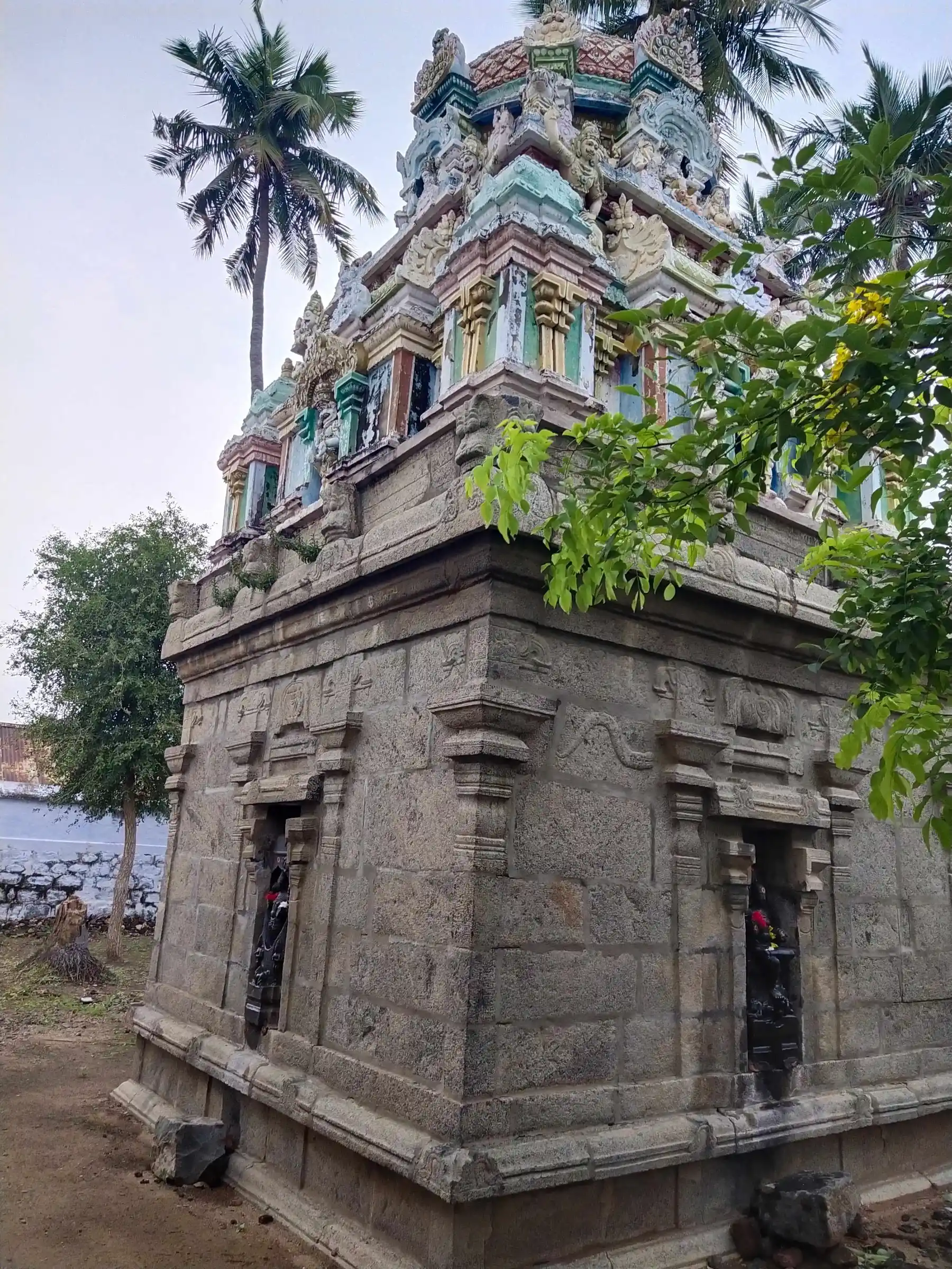Arulmigu Kasiviswanathaswamy Temple, Nagalaburam - 621002 Arulmigu Kasiviswanathaswamy Temple, Nagalaburam - 621002, Thiruchirappalli - Ancient Temple Architecture and History Image 2