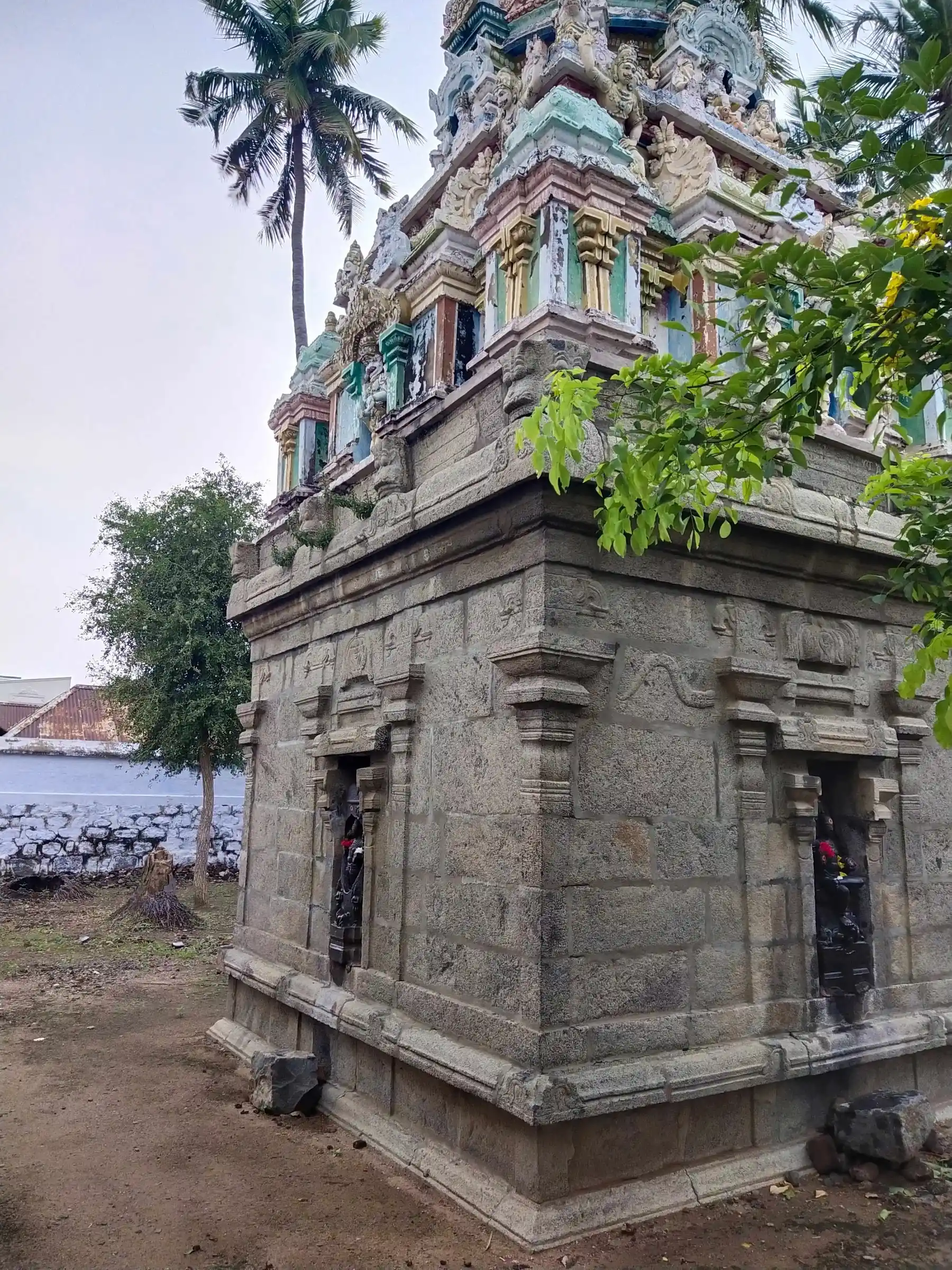 Arulmigu Kasiviswanathaswamy Temple, Nagalaburam - 621002 Arulmigu Kasiviswanathaswamy Temple, Nagalaburam - 621002, Thiruchirappalli - Ancient Temple Architecture and History Image 3