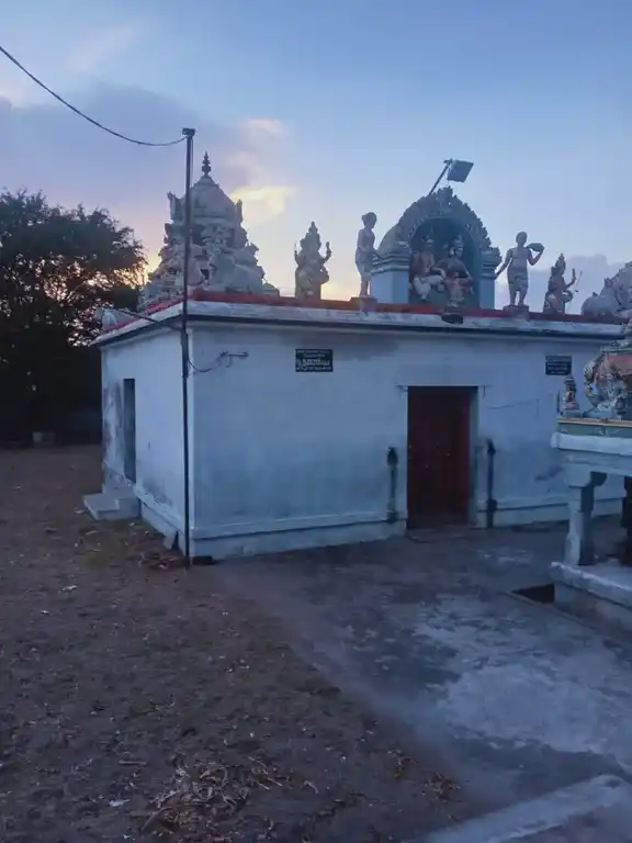 Arulmigu Kasiviswanathswamy Temple, Thandalai - 621217 Arulmigu Kasiviswanathswamy Temple, Thandalai - 621217, Thiruchirappalli - Ancient Temple Architecture and History Image 2