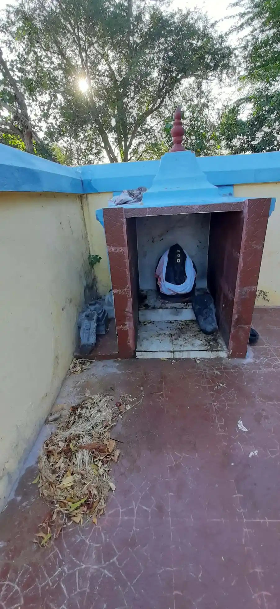 Arulmigu Kasthuri Rengaperumal Temple, Kadalakkudi - 611104 அருள்மிகு கஸ்தூரி ரெங்கப்பெருமாள் திருக்கோயில், கடலக்குடி - 611104, Nagapattinam - Ancient Temple Architecture and History Image 2