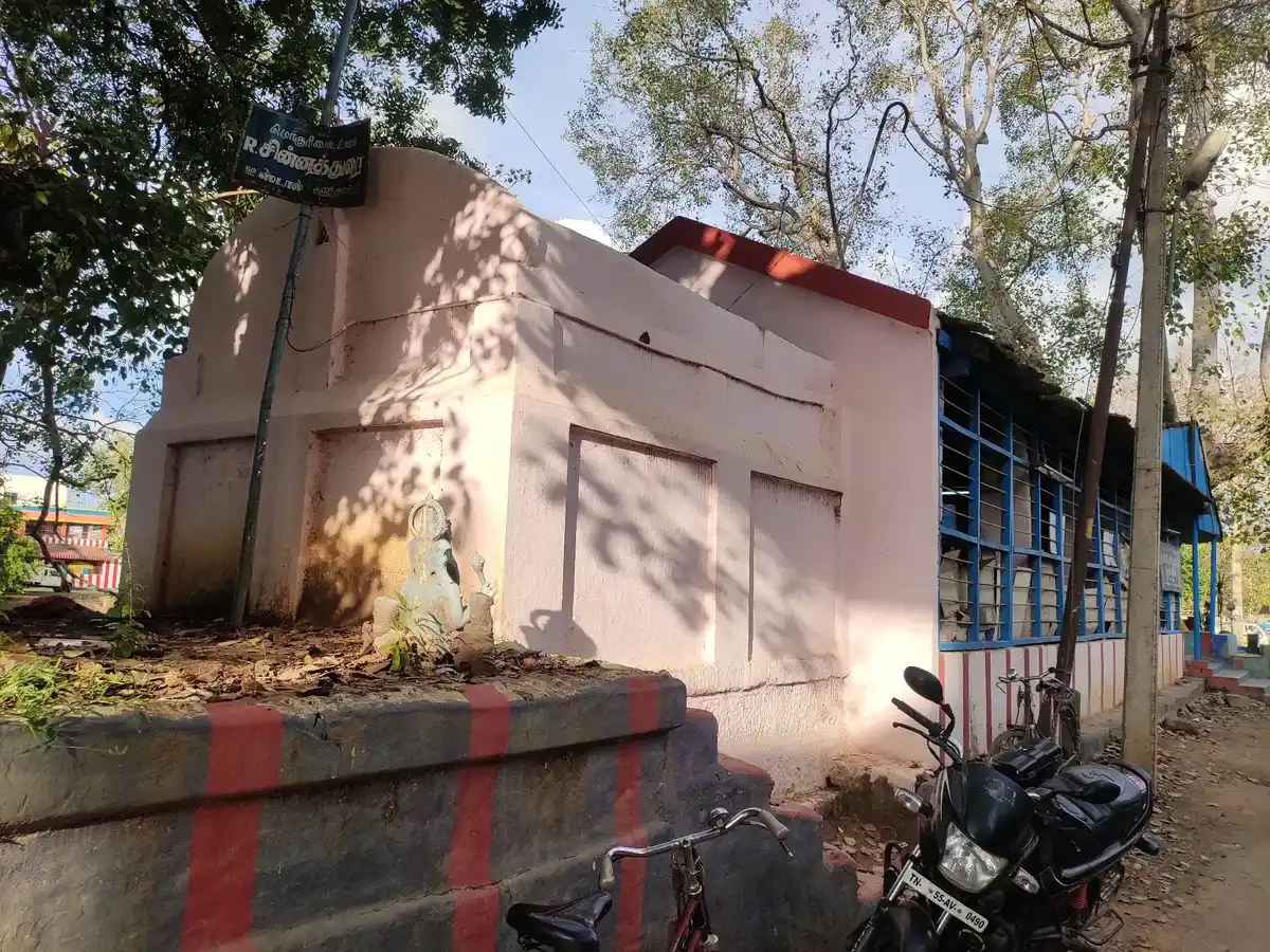 Arulmigu Katcheri Muniyandavar Temple, Aranthangi - 614617 அருள்மிகு கச்சேரி முனியாண்டவர் திருக்கோயில், அறந்தாங்கி நகர் மற்றும் வட்டம் - 614617, Pudukkottai - Ancient Temple Architecture and History Image 4