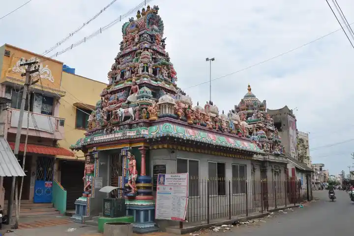 Arulmigu Katcheripilayar Temple, Karur - 639001 அருள்மிகு கச்சேரிபிள்ளையார் திருக்கோயில், Karur - 639001, Karur - Ancient Temple Architecture and History Image 2