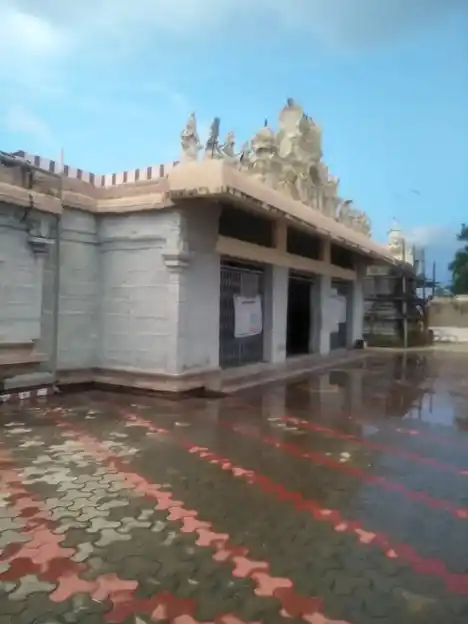Arulmigu Kathali Lakshmi Narasimmaswamy Temple, Tammampatti - 636113 அருள்மிகு கதலி லட்சுமி நரசிம்மசாமி திருக்கோயில், தம்மம்பட்டி - 636113, Salem - Ancient Temple Architecture and History Image 3