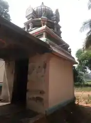 Arulmigu Kathavarayan Temple, Vathalai - 621204 Arulmigu Kathavarayan Temple, Vathalai - 621204, Thiruchirappalli - Ancient Temple Architecture and History Image 2