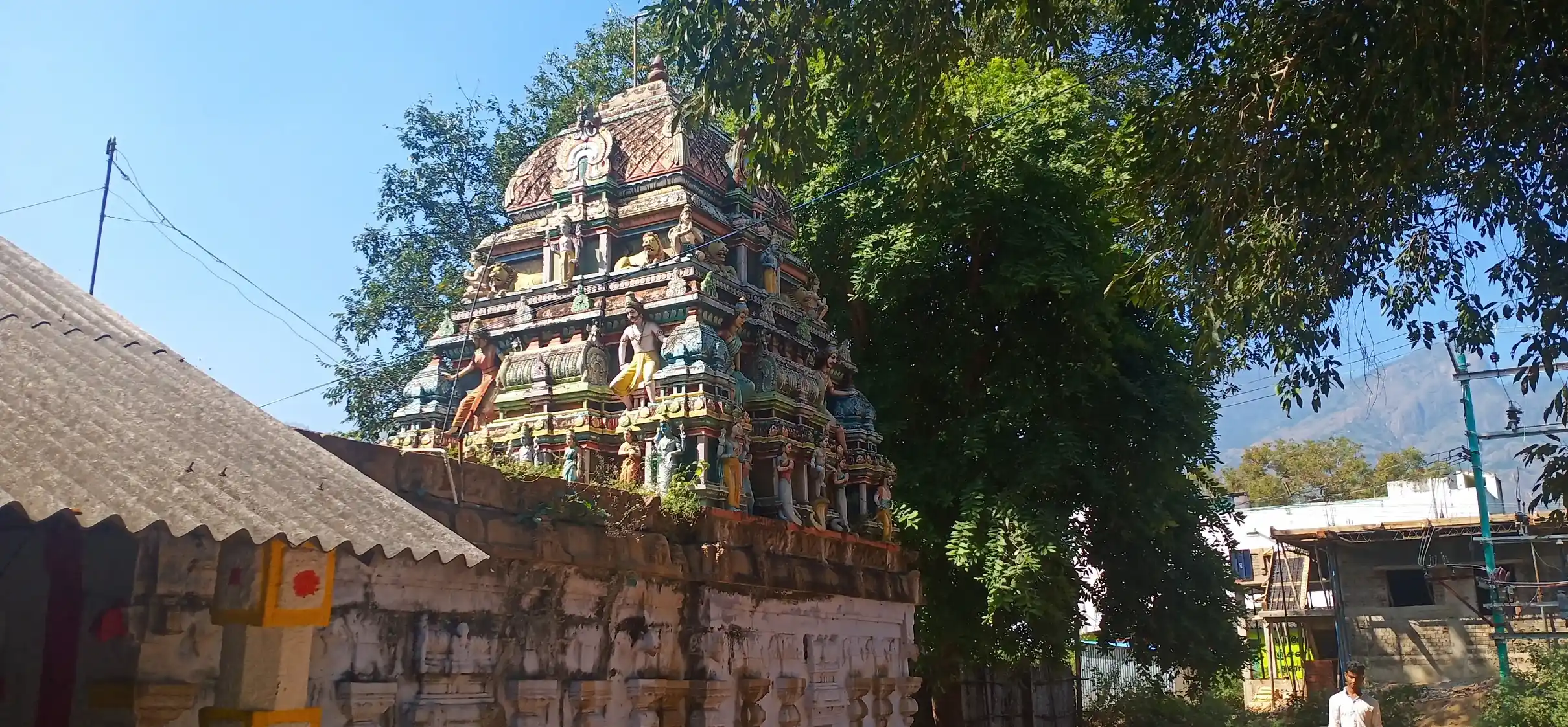 Arulmigu Kathir Narasinga Perumal Temple, Kannivadi, Kannivadi - 624705 அருள்மிகு கதிர் நரசிங்க பெருமாள் கோயில், கன்னிவாடி, கன்னிவாடி - 624705, Dindigul - Ancient Temple Architecture and History Image 4