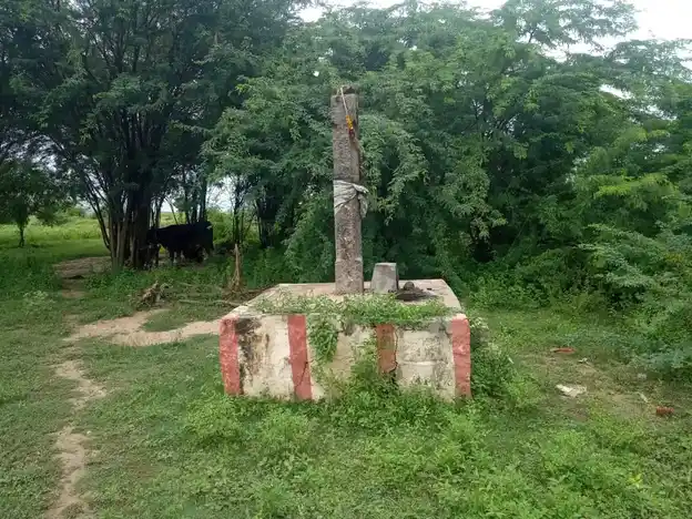 Arulmigu Kathiraya Perumal Temple, Veppanuthu - 625529 அருள்மிகு கதிர்ராயப் பெருமாள் திருக்கோயில், Veppanuthu - 625529, Madurai - Ancient Temple Architecture and History Image 4