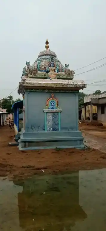 Arulmigu Kathiresan Temple, Karkalathur - 623402 அருள்மிகு கதிரேசன் திருக்கோயில், Karkalathur - 623402, Sivagangai - Ancient Temple Architecture and History Image 2