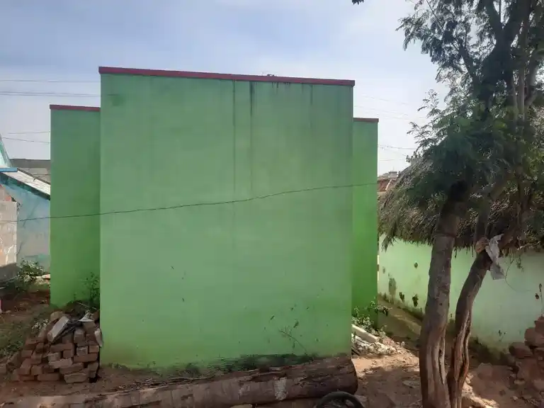 Arulmigu Kathiri Perumal Temple, Chikkarthanahalli, Dandukaranahalli - 636808 Arulmigu Kathiri Perumal Temple, Chikkarthanahalli, Dandukaranahalli - 636808, Dharmapuri - Ancient Temple Architecture and History Image 4