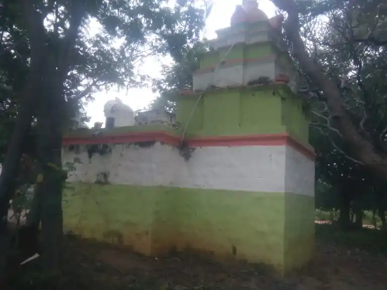 Arulmigu Kathiriperumal Temple, Near Iti College, Chettipalli - 635108 அருள்மிகு கதிரி பெருமாள் திருக்கோயில், செட்டிப்பள்ளி - 635108, Krishnagiri - Ancient Temple Architecture and History Image 13