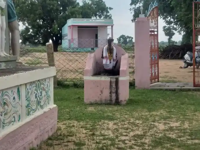 Arulmigu Kattarudaiya Ayyanar Temple, Senavayal - 623404 அருள்மிகு கட்டாருடைய அய்யனார் திருக்கோயில்,  - 623404, Ramanathapuram - Ancient Temple Architecture and History Image 3