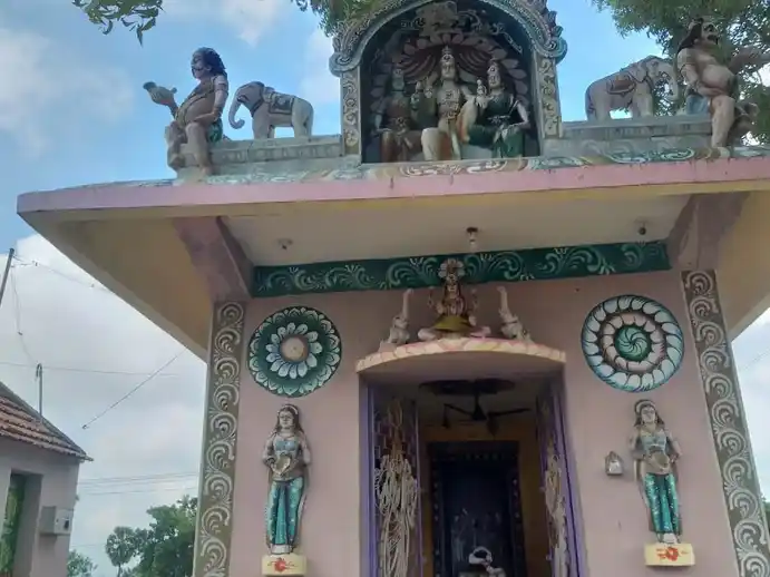 Arulmigu Kattarudaiya Ayyanar Temple, Senavayal - 623404 அருள்மிகு கட்டாருடைய அய்யனார் திருக்கோயில்,  - 623404, Ramanathapuram - Ancient Temple Architecture and History Image 4