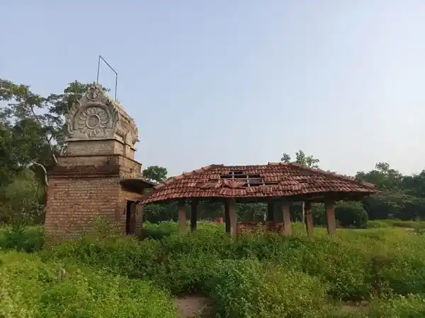 Arulmigu Katteriyamman Temple, Athangaraippatti - 614902 அருள்மிகு காட்டேரியம்மன் திருக்கோயில், ஆத்தங்கரைபட்டி - 614902, Pudukkottai - Ancient Temple Architecture and History Image 5