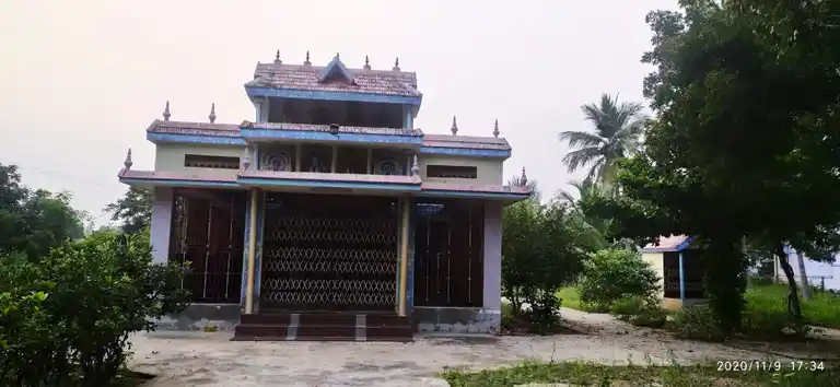 Arulmigu Katthavarayaswam Yentra Katthavaran Temple, Eranyamangalam - 639107 அருள்மிகு காத்தவராயசுவாமி எ காத்தவராயன் திருக்கோயில், Eranyamangalam - 639107, Karur - Ancient Temple Architecture and History Image 4